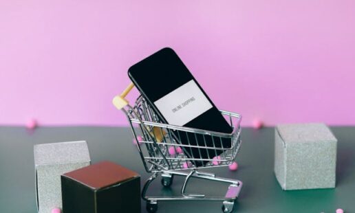 What Does SFS Mean on Instagram? (Complete Guide to SFS Meaning on Instagram)