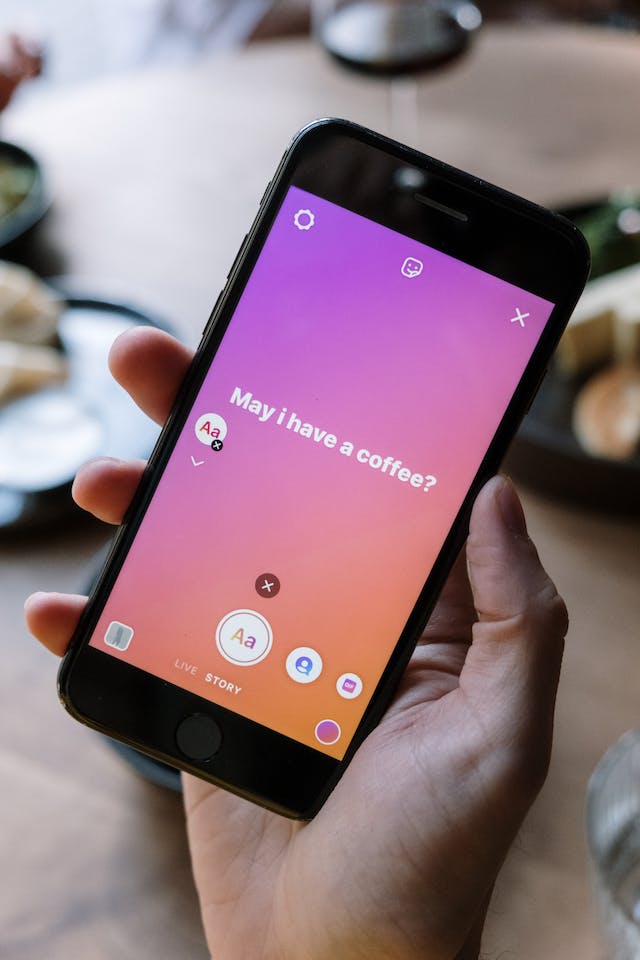 change background color on ig story