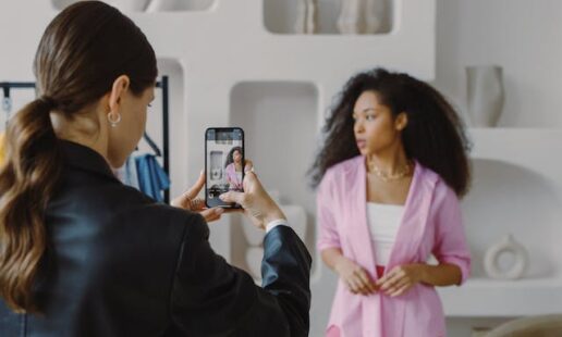 SMH Meaning: What Does SMH Mean for Instagram?